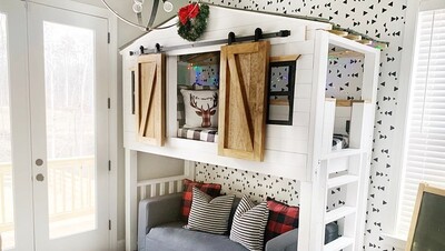 Fototapeta W Pogonii za trójkątem