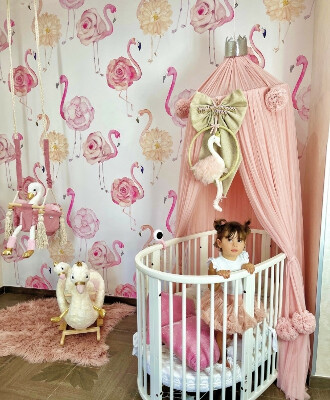 Fototapeta Flamingi Brodzące w Dzikich Kwiatach