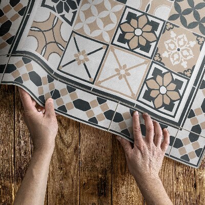 Dywan winylowy Trójkolorowa geometria dekoracyjne kafelki