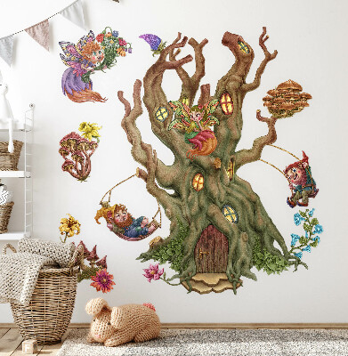 Naklejka na ścianę 80x129 Leśne magiczne istoty i domek z drzewa