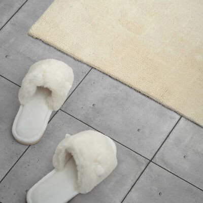 Płyta na ścianę Surowy beton w minimalistycznym stylu