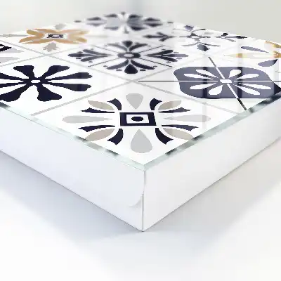Pojemnik na klucze w jasne wzory geometryczne