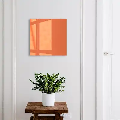 Kasetka na klucze w kolorze pomarańczowym o jednorodnej powierzchni