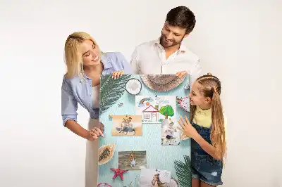 Kolorowa tablica korkowa Wakacyjna aranżacja