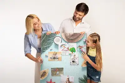Kolorowa tablica korkowa Wakacyjna aranżacja