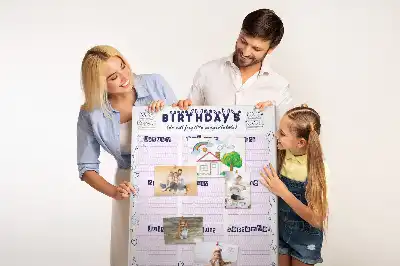 Tablica korkowa z planerem urodzinowym