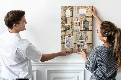 Tablica korkowa z motywem korków od wina