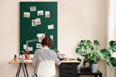 Tablica korkowa z kolorowym wzorem liści