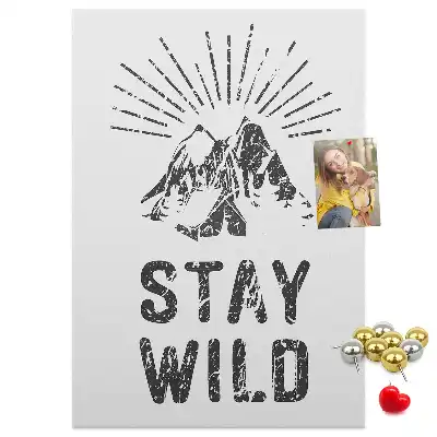 Tablica korkowa z nadrukiem Górski motyw Stay Wild