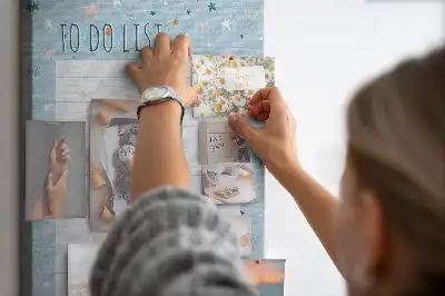 Tablica korkowa z nadrukiem Lista zadań (To-do)