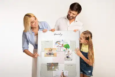 Tablica korkowa z planerem rocznym