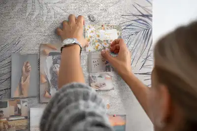 Kolorowa tablica korkowa w motyw liści palmowych