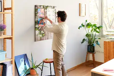 Kolorowa tablica korkowa Deski w stokrotkach