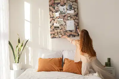 Kolorowa tablica korkowa motyw winiarskie korki