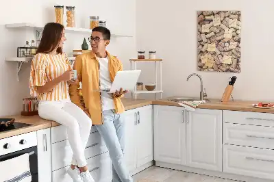 Kolorowa tablica korkowa motyw winiarskie korki