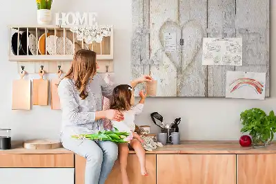 Tablica korkowa dla dzieci z sentencją romantyczną Love
