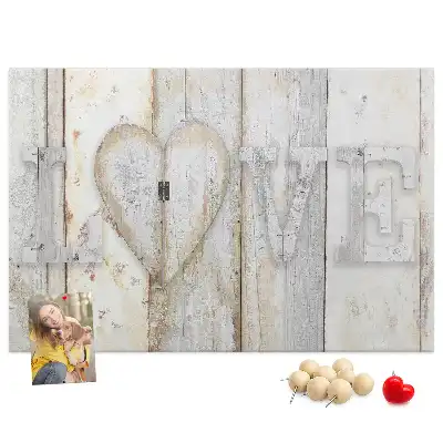 Tablica korkowa dla dzieci z sentencją romantyczną Love