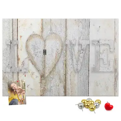 Tablica korkowa dla dzieci z sentencją romantyczną Love