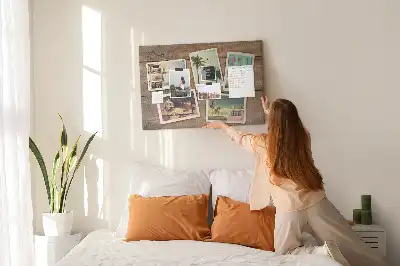 Tablica korkowa dla dzieci na zdjęcia w stylu polaroid