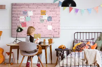 Tablica korkowa dla dzieci z motywem ceglanej ściany