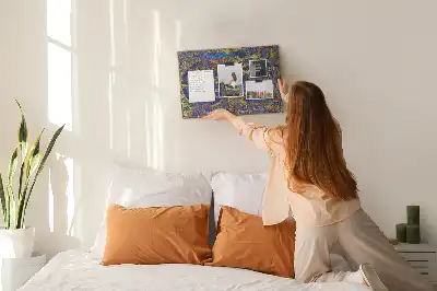Tablica korkowa dla dzieci z mapą świata