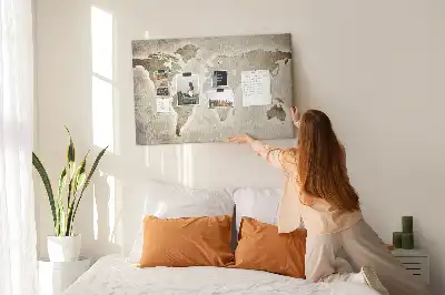 Tablica korkowa dla dzieci z mapą świata panoramiczną