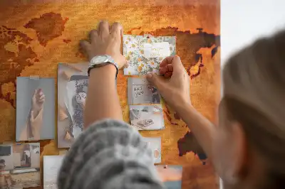 Duża tablica korkowa mapa świata