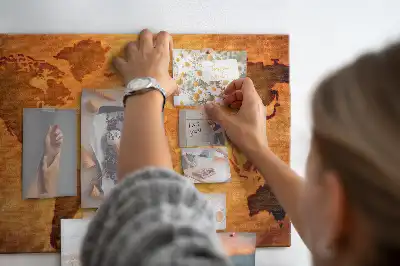 Duża tablica korkowa mapa świata