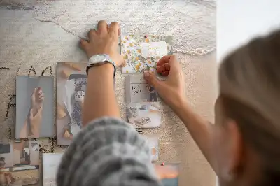 Tablica korkowa z motywem cytatu na plaży