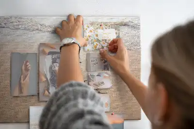 Tablica korkowa z motywem cytatu na plaży