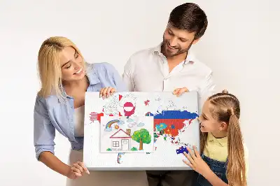 Tablica korkowa dla dzieci z mapą i flagami państw