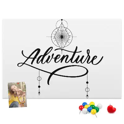 Korkowa tablica z motywem podróżniczym adventure