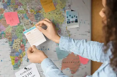 Tablica korkowa ozdobna z mapą świata