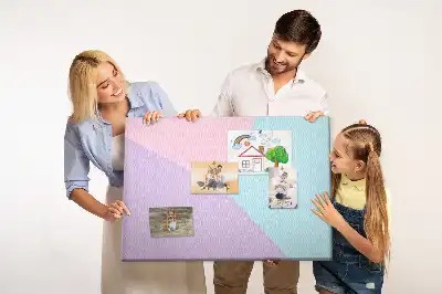 Ozdobna tablica korkowa w pastelowy wzór