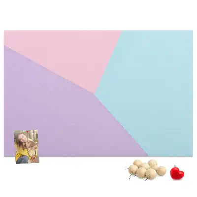 Ozdobna tablica korkowa w pastelowy wzór