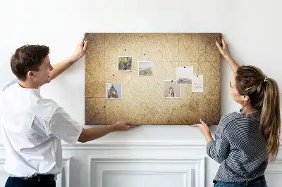 Tablica korkowa z motywem archiwalnego globusa w kolorze sepii