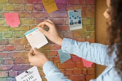 Tablica korkowa dla dzieci Pomalowana ściana