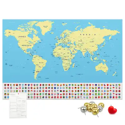 Klasyczna mapa świata na tablicy korkowej