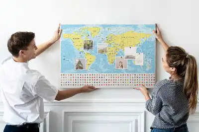 Tablica korkowa dla dzieci Mapa świata i flagi