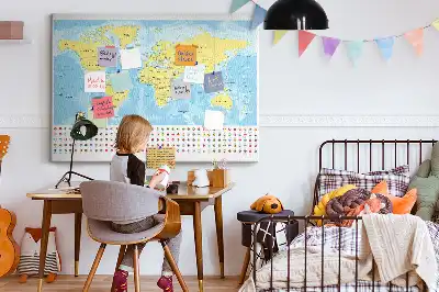 Tablica korkowa dla dzieci Mapa świata i flagi