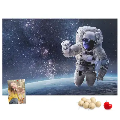Ozdobna tablica korkowa Astronauta
