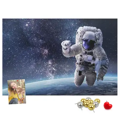 Ozdobna tablica korkowa Astronauta
