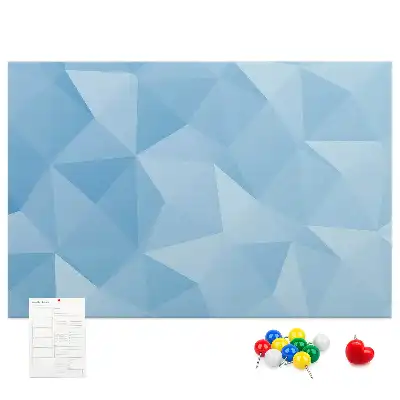 Tablica korkowa dla dzieci w geometryczne trójkąty abstrakcyjne