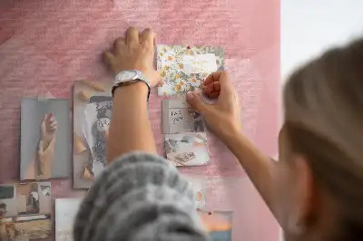 Tablica korkowa Trójkąty abstrakcja