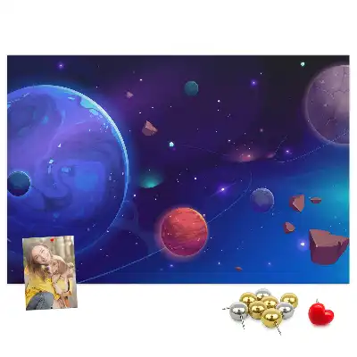Tablica korkowa z motywem galaktyki i planet