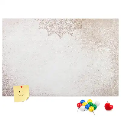 Tablica korkowa dla dzieci z wzorem dekoracyjnym