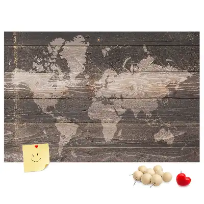 Korkowa mapa świata na drewnie