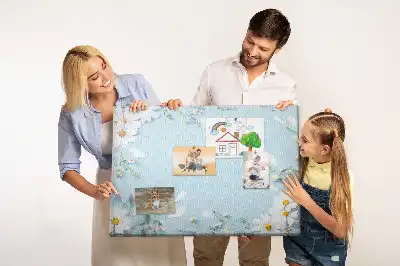 Tablica korkowa w kwiatowej ramie