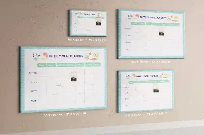 Ozdobna tablica korkowa do kuchni jako organizer menu