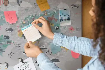 Tablica korkowa Kreskówkowa mapa